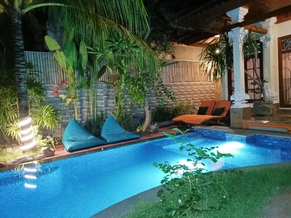 Green Palace Homestay Batununggul Bagian luar foto