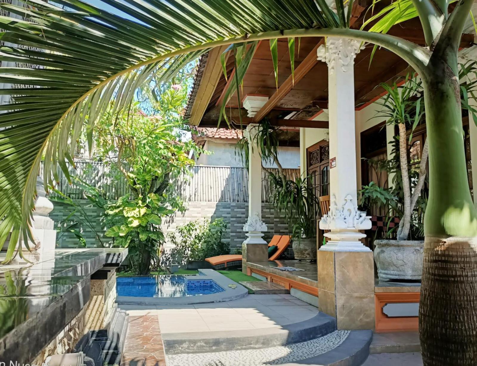 Green Palace Homestay Batununggul Bagian luar foto